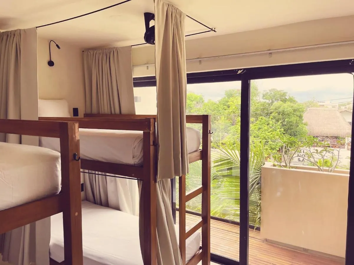 Moonshine Tulum Hotel & Hostel